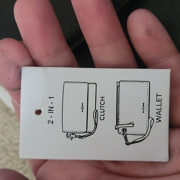 NEW! DAY & MOOD Anthropologie Black Leather 2 in 1 Wristlet & Wallet. - Picture 5 of 6